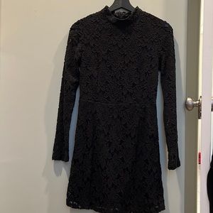 Black lace dress- Forever 21